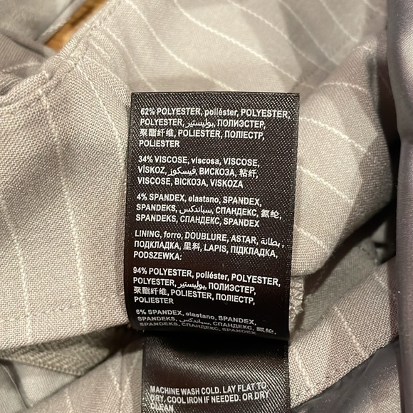 Bebe mitered light grey pinstripe side cutout flare leg jumpsuit sz 2 - Picture 7 of 15